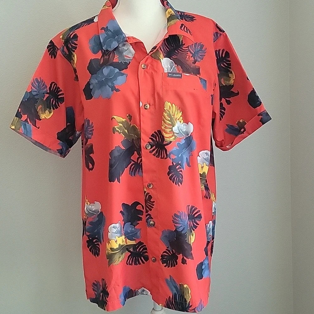 Columbia Hawaiian Tropical Omni-Wick Button Shirt Like New